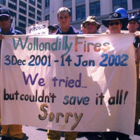 Thank you parade in Sydney after the Black Christmas fires, 2001.