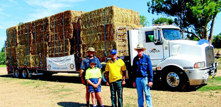 Eugowra family bales out bushfire victims