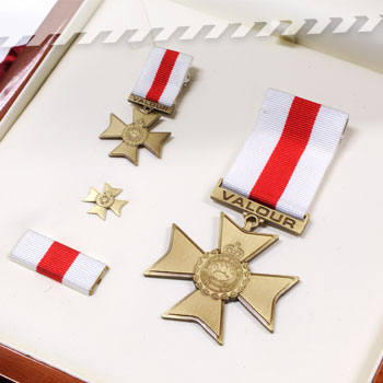 Award for Valour including miniature, lapel pin and ribbon bar