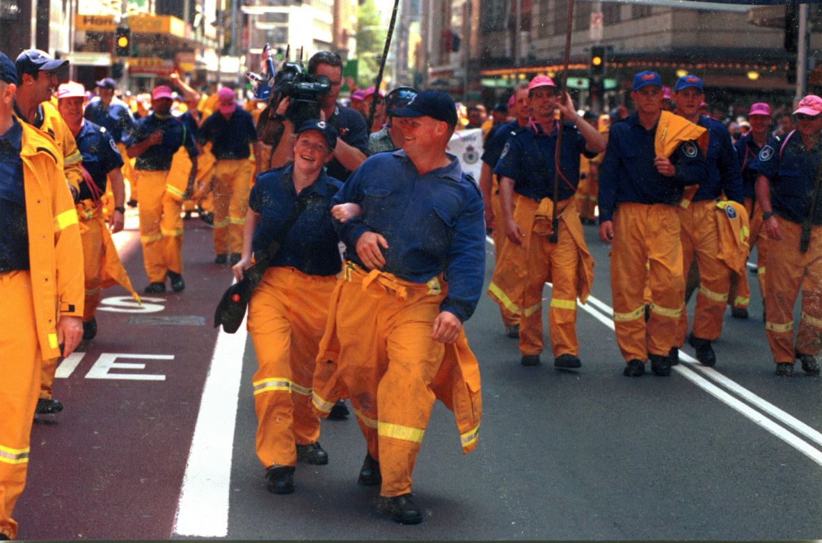 Thank you parade in Sydney after the Black Christmas fires, 2001 Thank you parade in Sydney after the Black Christmas fires, 2001.