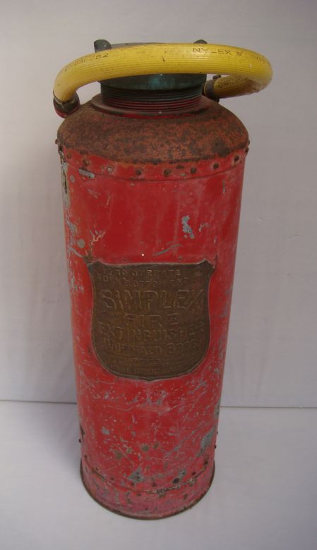 1941 Simplex Fire Extinguisher Wormald Bros Pty Ltd 525mm 1941 Simplex Fire Extinguisher Wormald Bros Pty Ltd 525mm