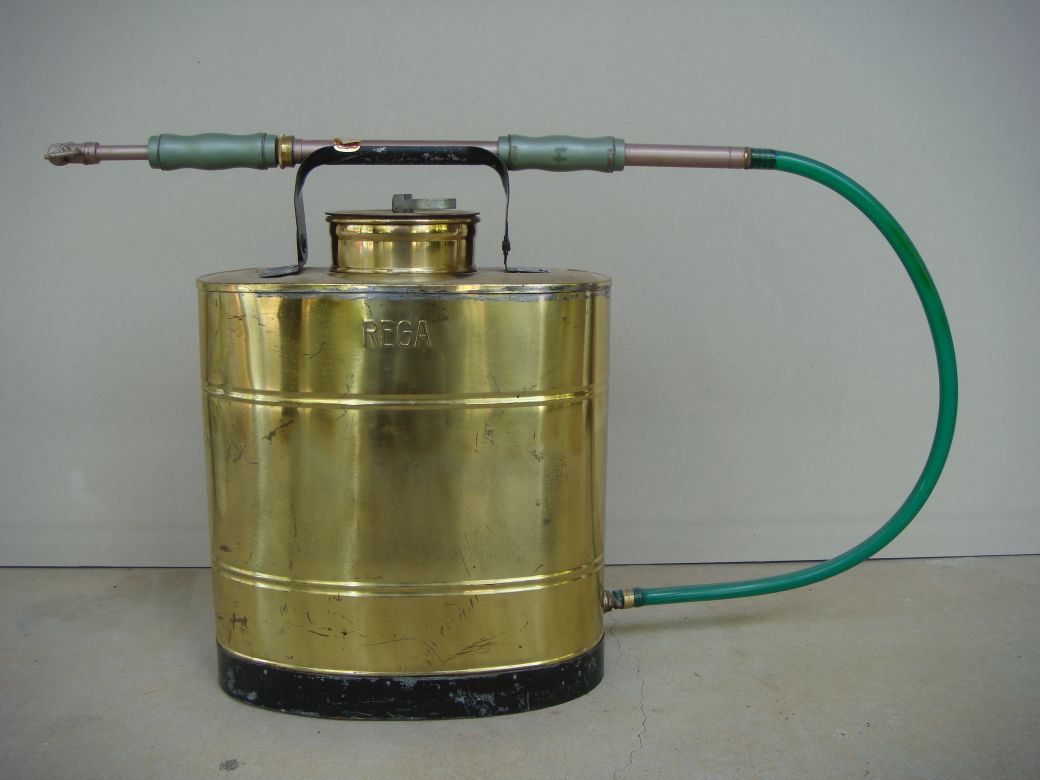 1947 Rega Knapsack Brass 1947 Rega Knapsack Brass