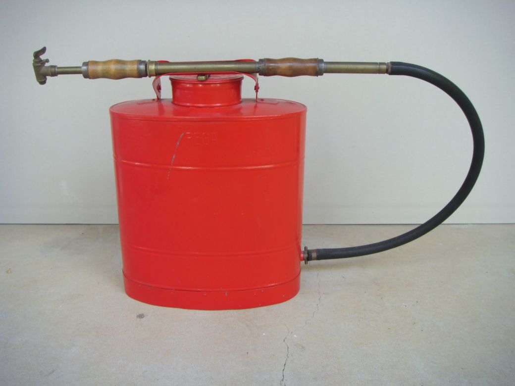 1947 Rega Knapsack Galvanised 1947 Rega Knapsack Galvanised