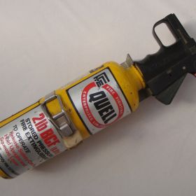 1973 Quell bromochlordifluoromethane Fire Extinguisher 2lb Fire Fighting Enterprizes Limited 395mm 1973 Quell bromochlordifluoromethane Fire Extinguisher 2lb Fire Fighting Enterprizes Limited 395mm