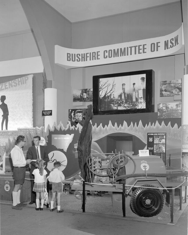 1974. Courtesy of the Mitchell Library GPO2_37009