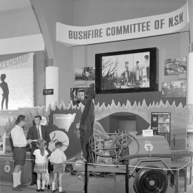 1974. Courtesy of the Mitchell Library GPO2_37009